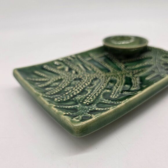 Hoening Maui Ceramic Fish Motif Sushi Platter & Soy Sauce Bowl Embossed Leaves - Picture 6 of 6